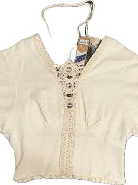 Buckle Cream Crochet-Trim V-Neck Women's Top